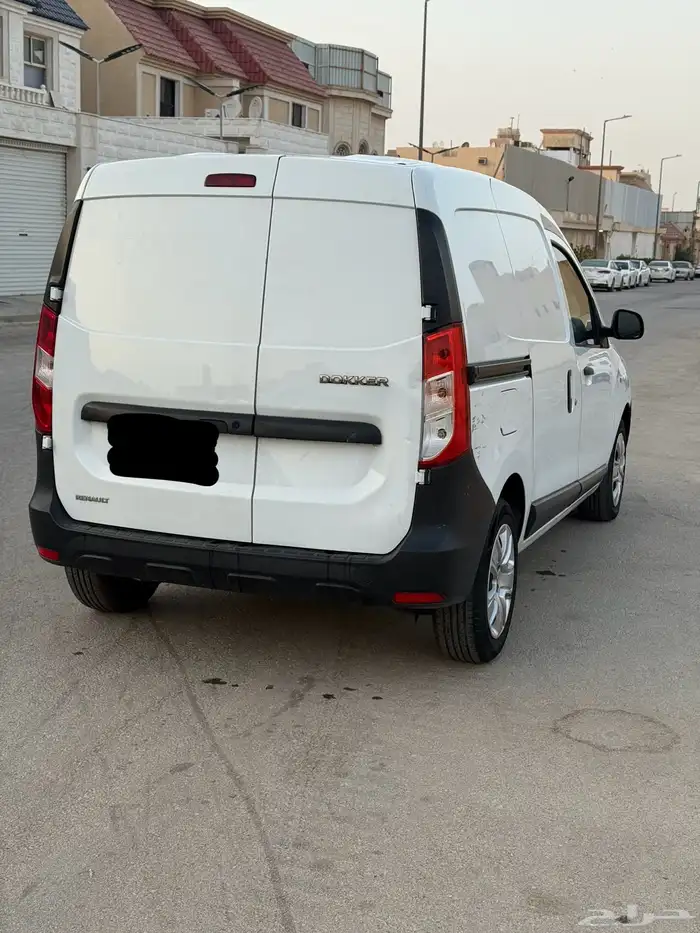 فان دوكر 2022 3