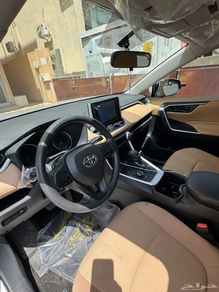 راف فور LE هايبرد 4x4 موديل 2024 6
