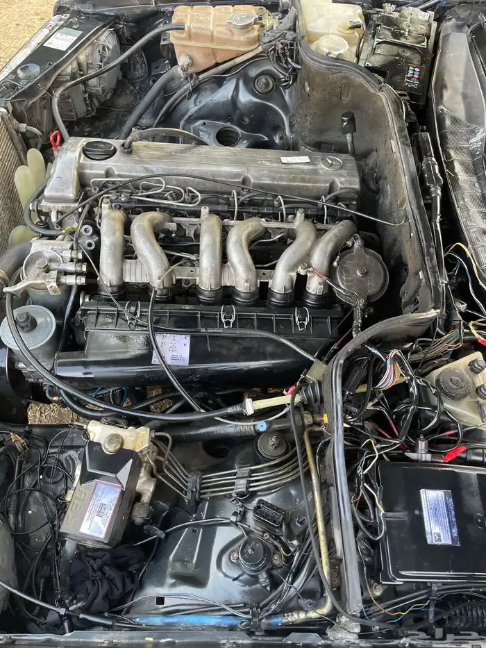 Mercedes-Benz 300SD-مرسيدس اسود ملكي شورت شاص قصير 48