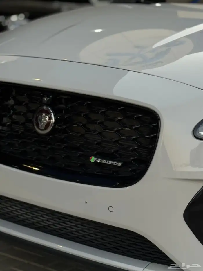 جاكوار E Pace 2021 على الضمان فل اوبشن 4