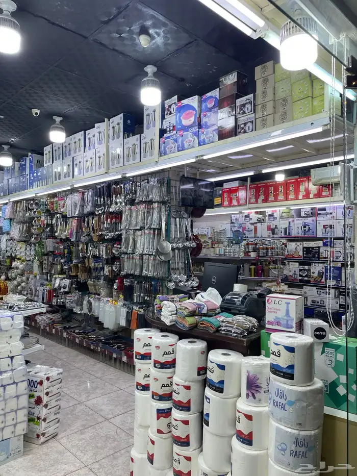للتقبيل محل كماليات وأواني منزليه للبيع بالكامل 4