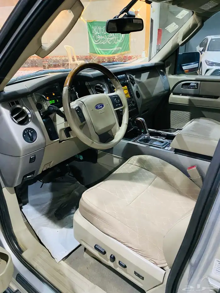 فورد اكسبديشن 2010 13