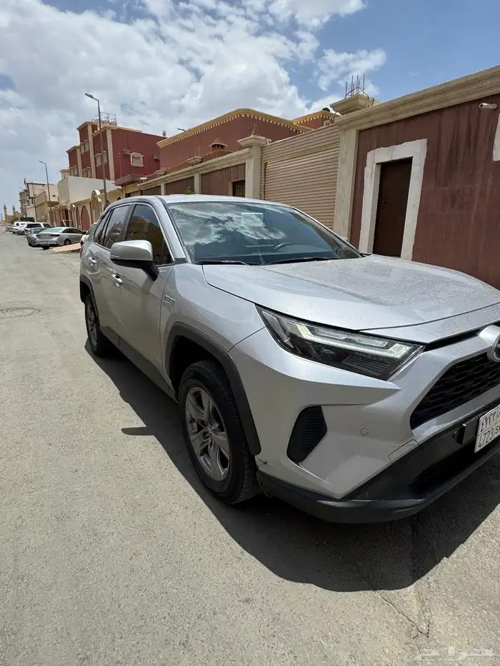راف فور LE هايبرد 4x4 موديل 2024 4