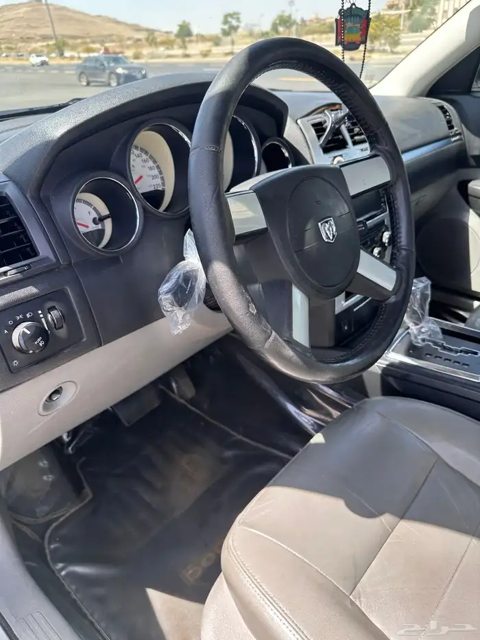 دودج تشارجر 2008 SXT 25