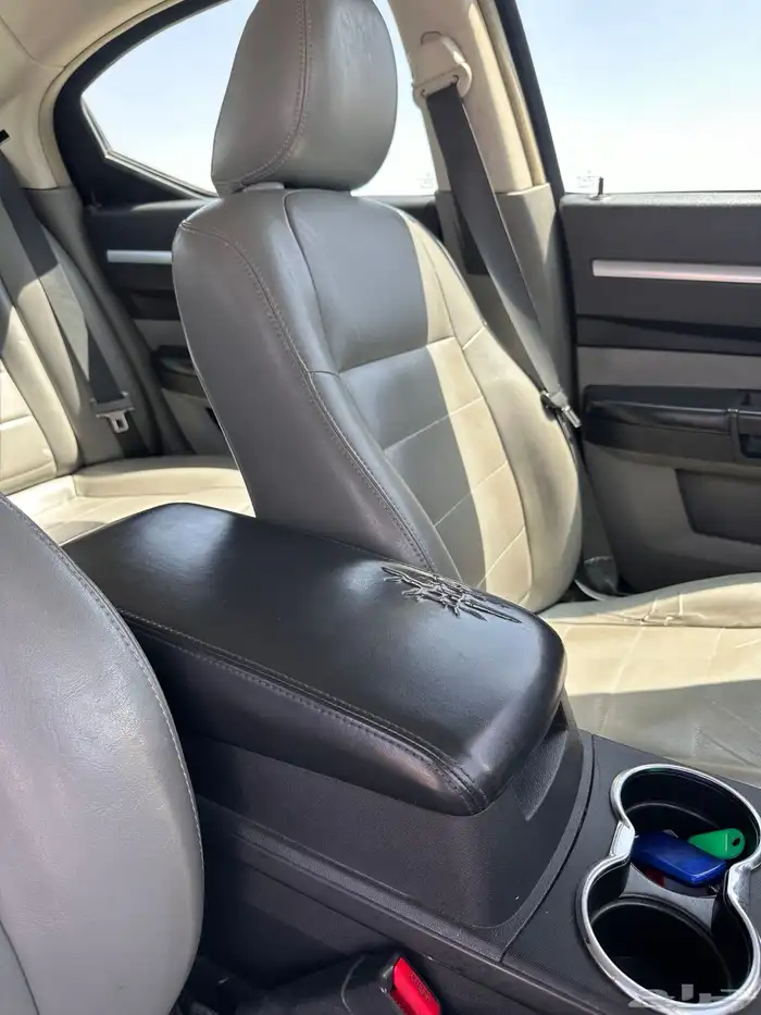 دودج تشارجر 2008 SXT 21