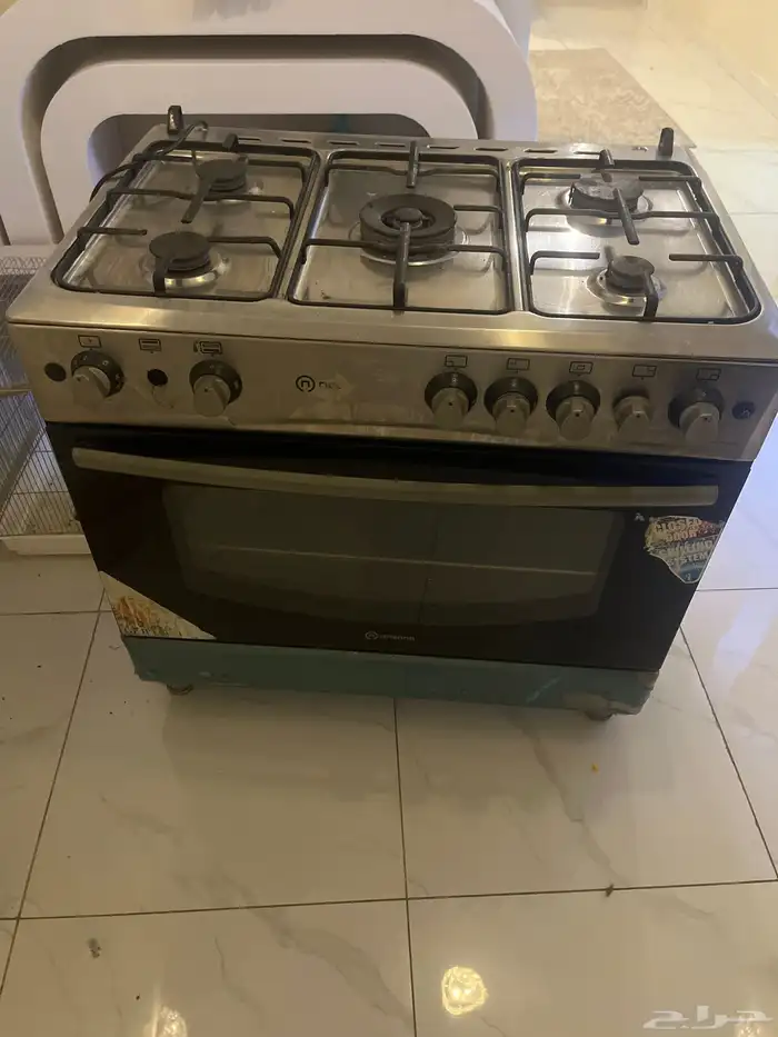 فرن نظيف وعلى الشرط 0