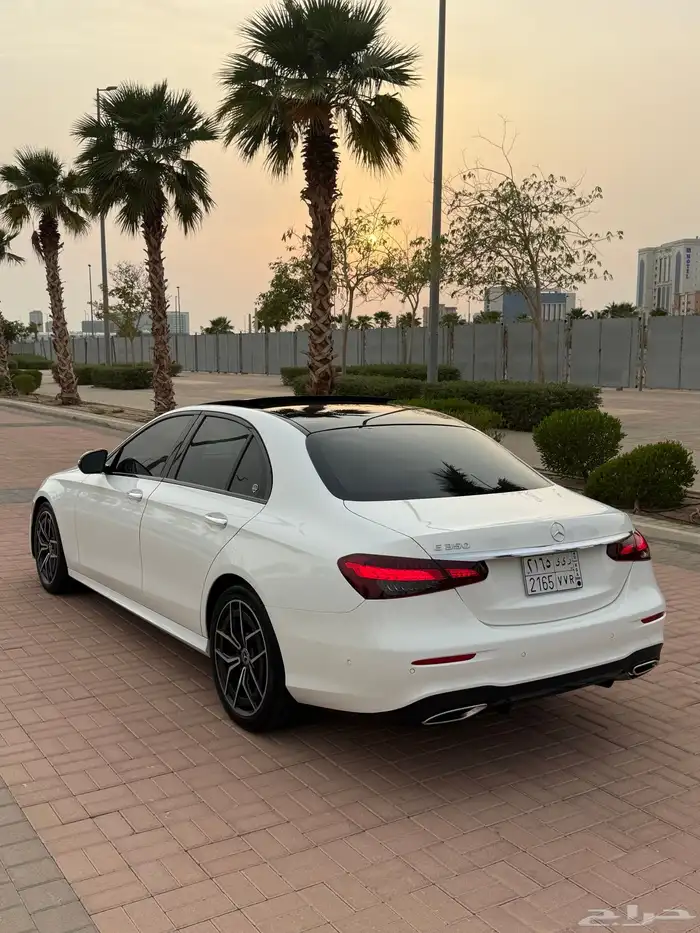 مرسيدس E350 2022 1