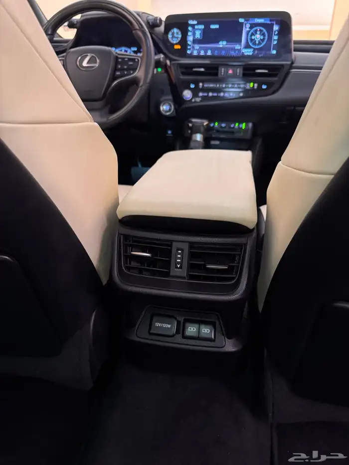 لكزس ES 350 2022 فل DD 40