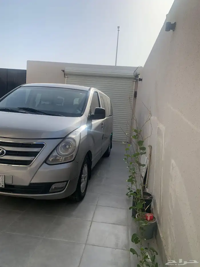 اتش وان للإيجار الشهري H1 for monthly rent 1