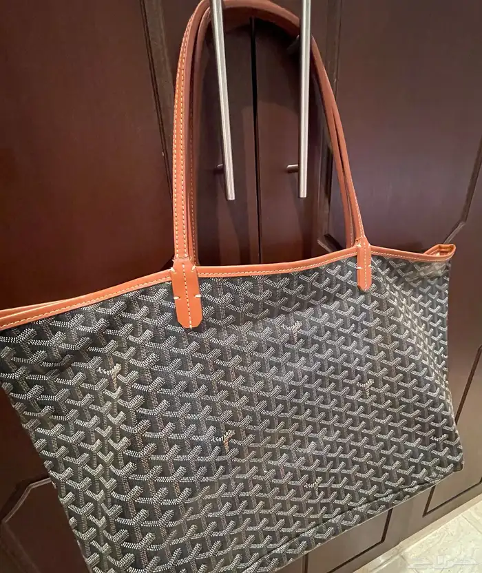 شنطة ماركة جويارد Goyard نسائية للبيع 2