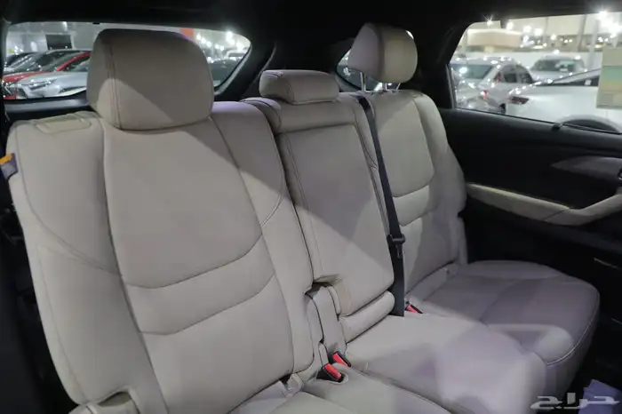 مازدا CX9 فل كامل2024 شبه الجديد 11