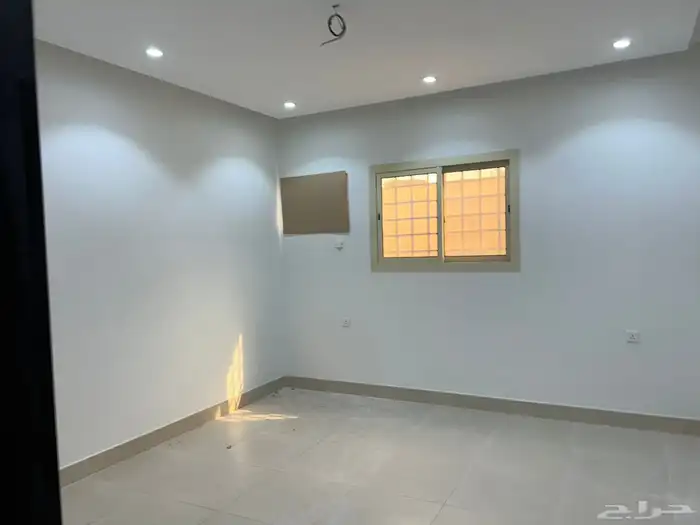 شقه 4 غرف حي الرياض بمدينة جدة (تواصل واتساب) 1