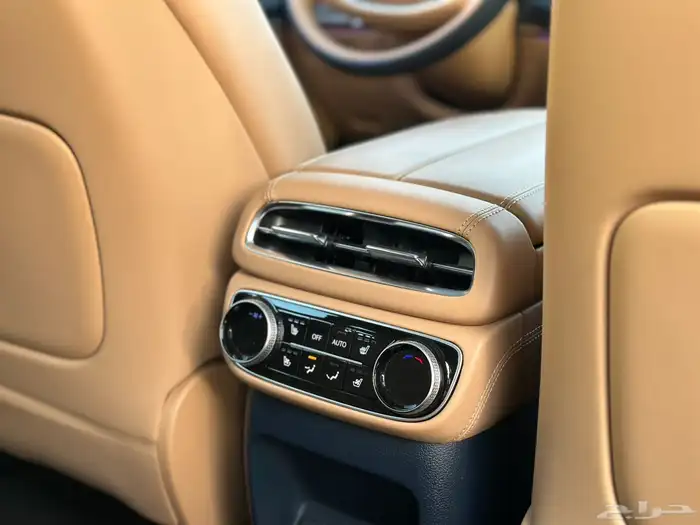 جنسس GV80 2023 رويال 24