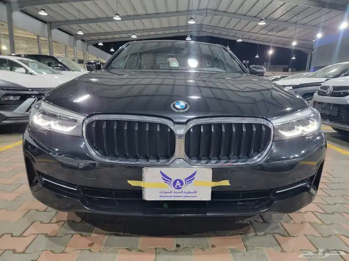 BMW 2023 520i فتحة متاح تقسيط 2