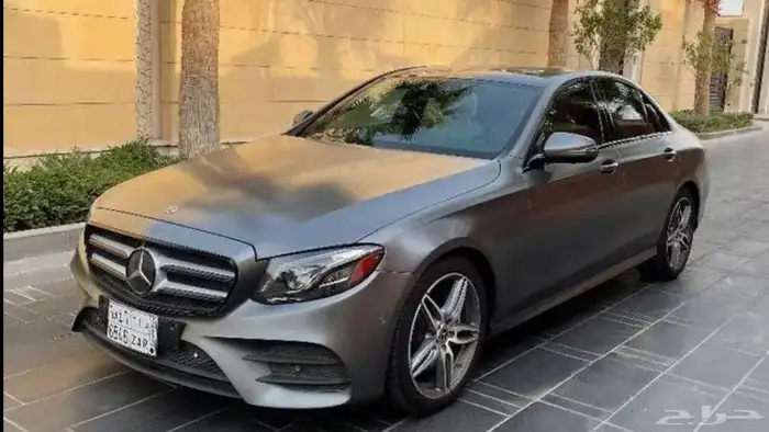 مرسيدس E300 2