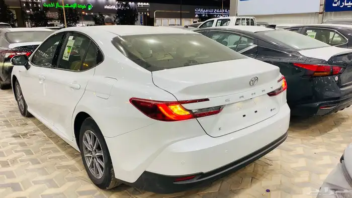 كامري هايبرد 2025 3
