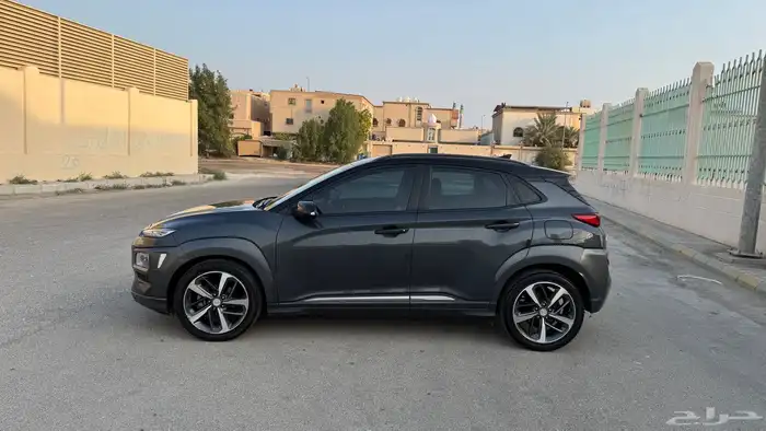للبيع كونا 2019 بحالة ممتازه ديزل 8