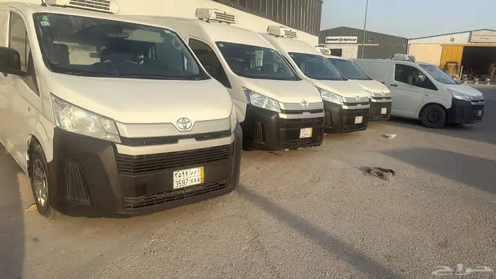 تويوتا هايس للإيجار الشهري 2