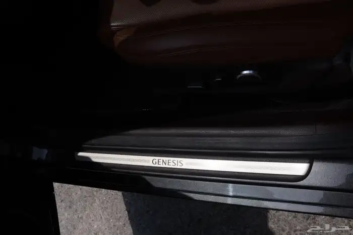 للبيع جينيسس G80 برستيج 2023 43