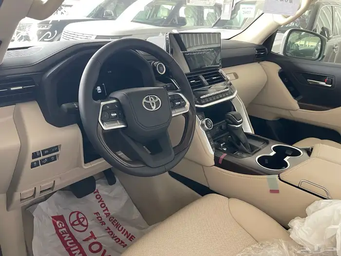 لاند كروزر. GXR L4. سعودي. 2025 7