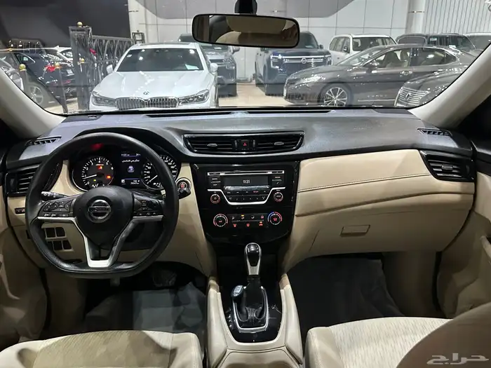 نيسان اكس تريل موديل 2021 دبل 7راكب 15