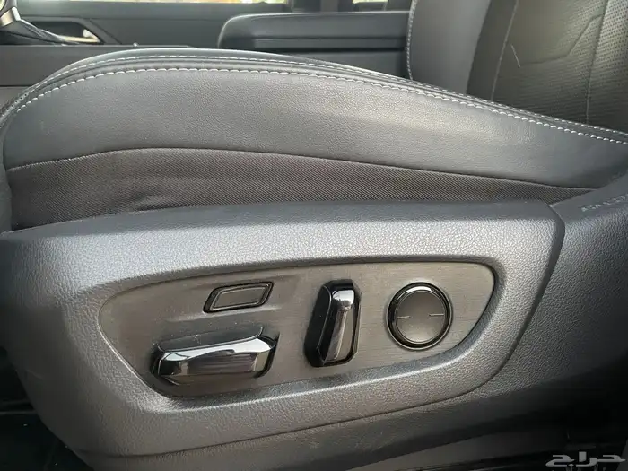 لكزس GX 550 فل كامل 2024 ( بحالة الجديد ) 21
