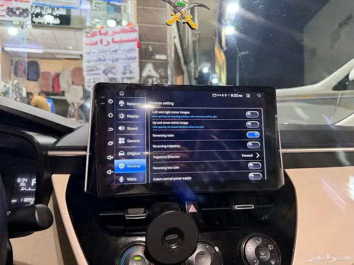 شاشه كورلا 2021 2025 8