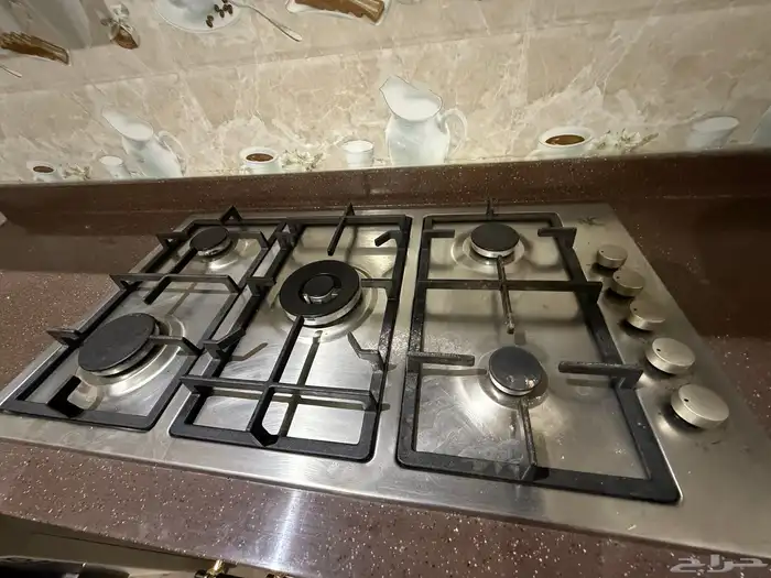 مطبخ للبيع مع شفاط وبتغاز 3