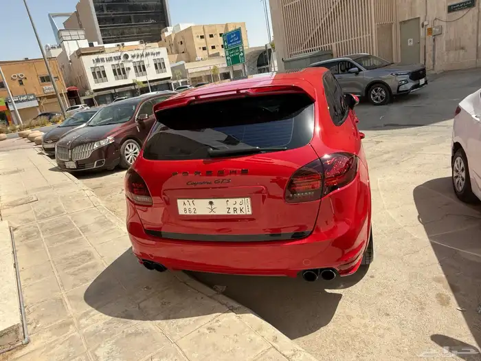 بورش جي تي اس Porsche GTS كايين 2013 3