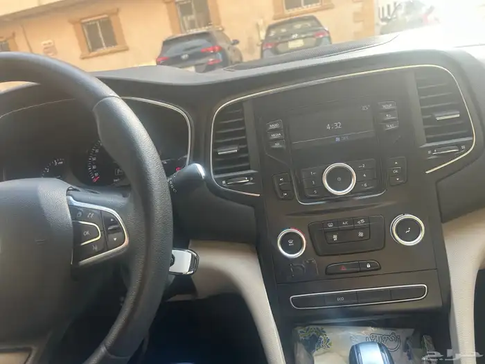رينو ميجان 2021 ستاندرد ممشي قليل 5