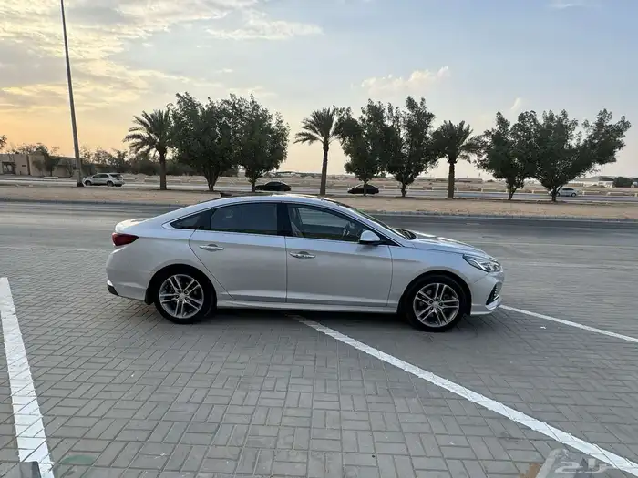 هيونداي سوناتا فل كامل بلس 2019 4