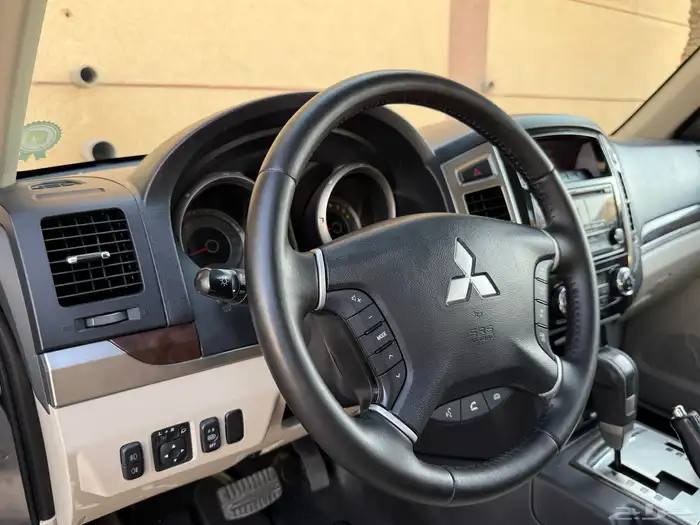 باجيرو 2020 GLS 26
