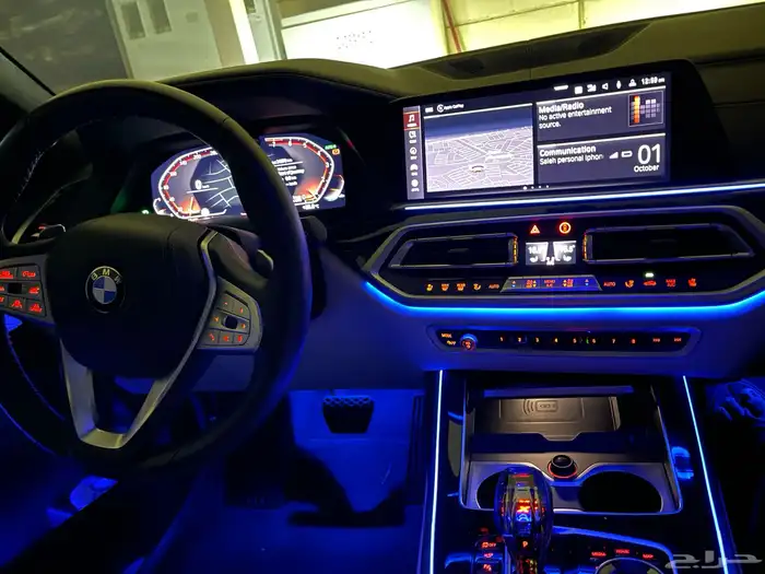 BMW X7 على الضمان والصيانة المجانية 8