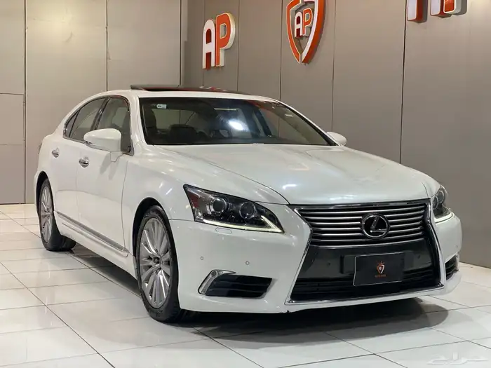لكزس LS460 2015 بحالة ممتازه 2