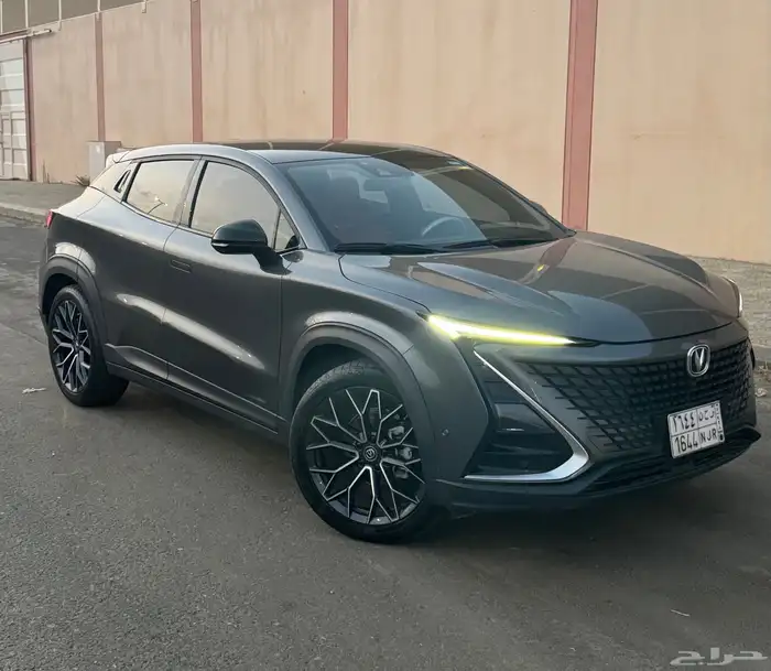 للبيع شانجان يوني تي 2023 وكالة وممشى قليل 4