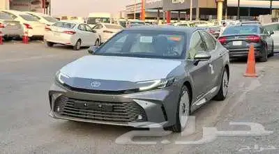 تايوتا كامري LE تيتانيم 4