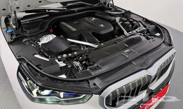 بي ام دبليو 520iموديل2024 4