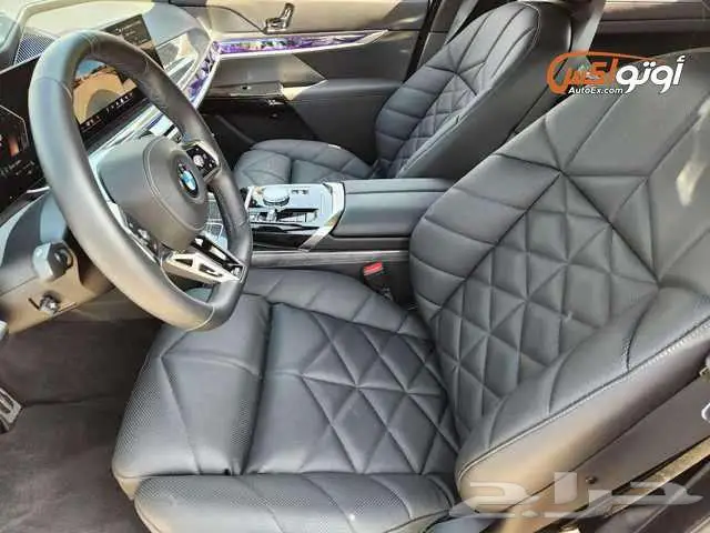 2024 بي إم دبليو 740i xDrive سيدان 7