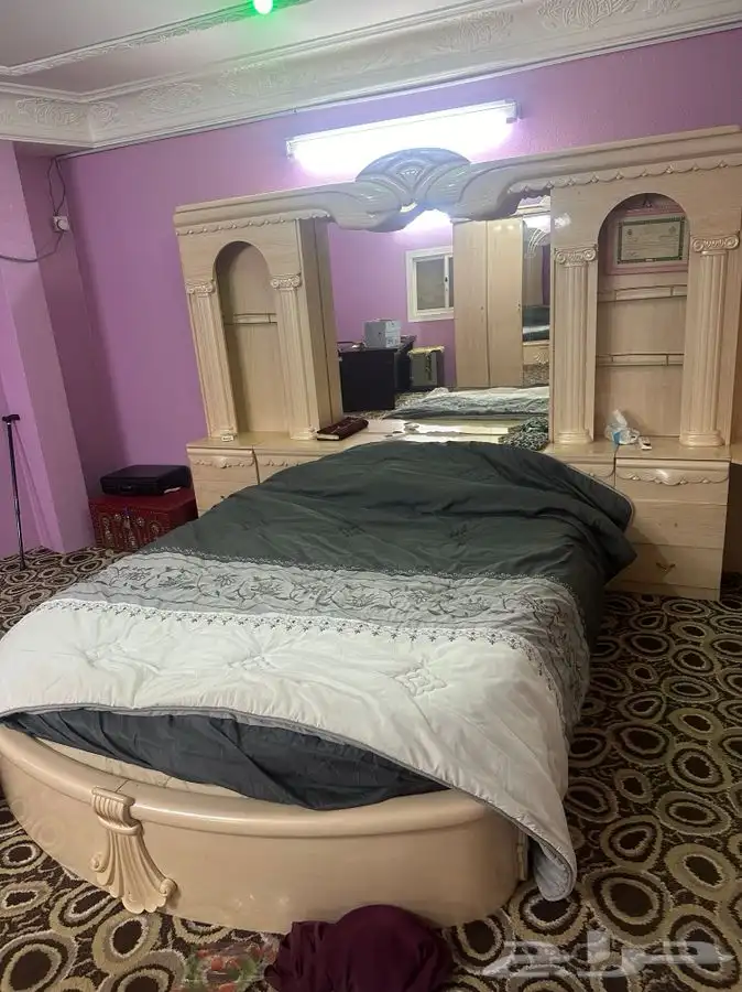 غرفه نوم نضيفه مع الموكيت واللباد   طقم كنب مع موكيت وستاره 2