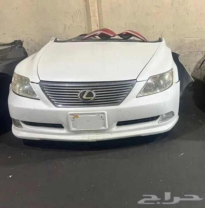 متوفر قطع غيار مع صيانه لكزس 460 0