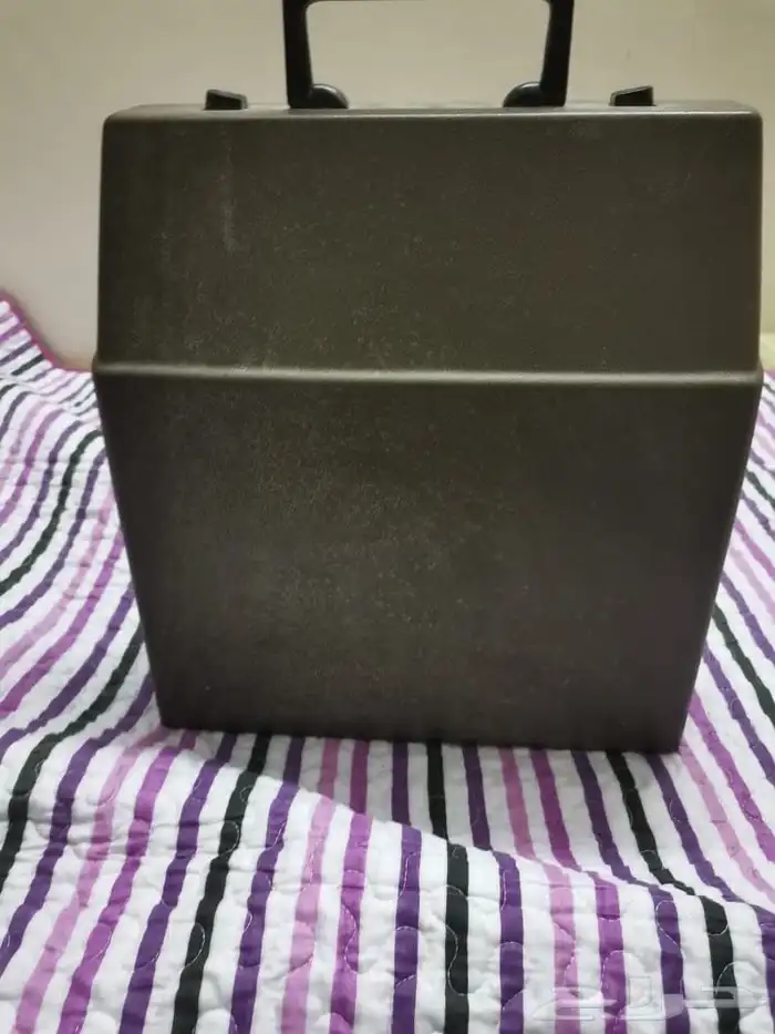 اله كاتبه نظيفه جدا 0