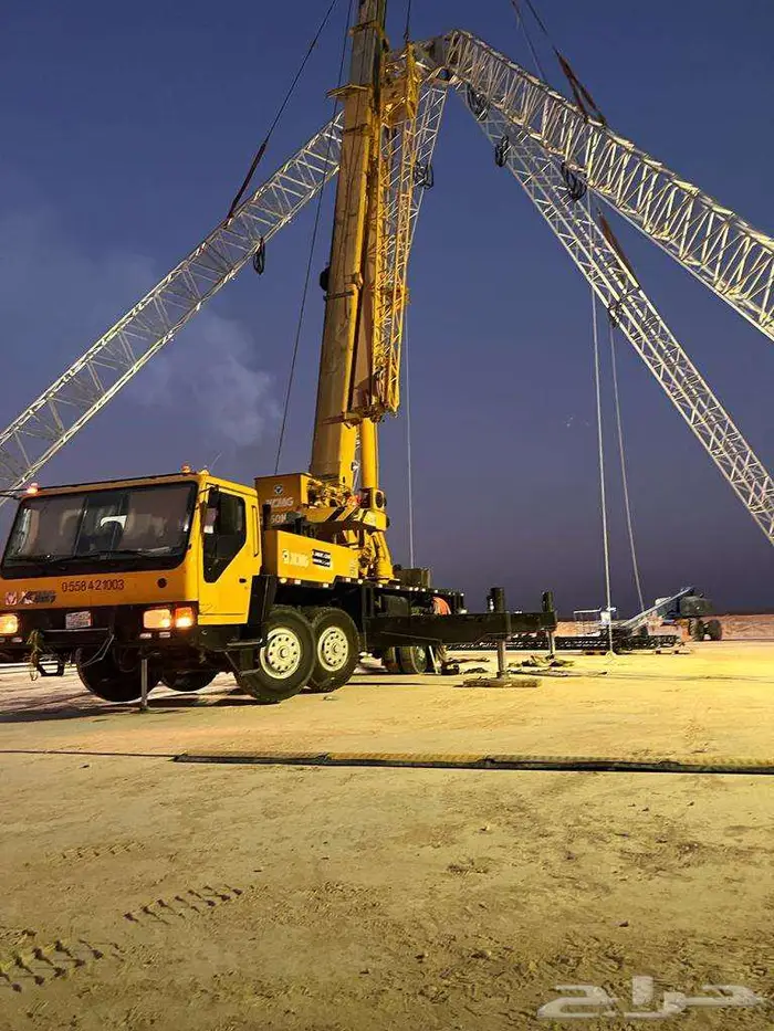 رافعات شوكية تلسكوبية للإيجار و معدات 9