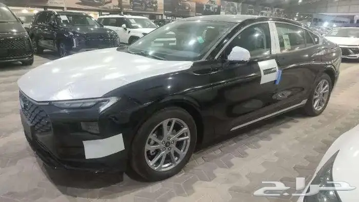 فورد توروس 2025 اقل سعر اللون الاسود 2