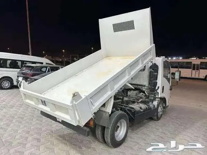 ايسوزو قلاب 3 طن 2025 ديزل كاش وتقسيط 6