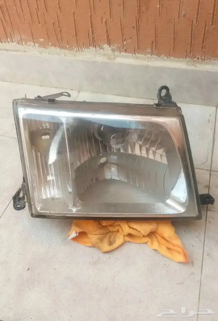 شمعة لاندكروزر 2003 0