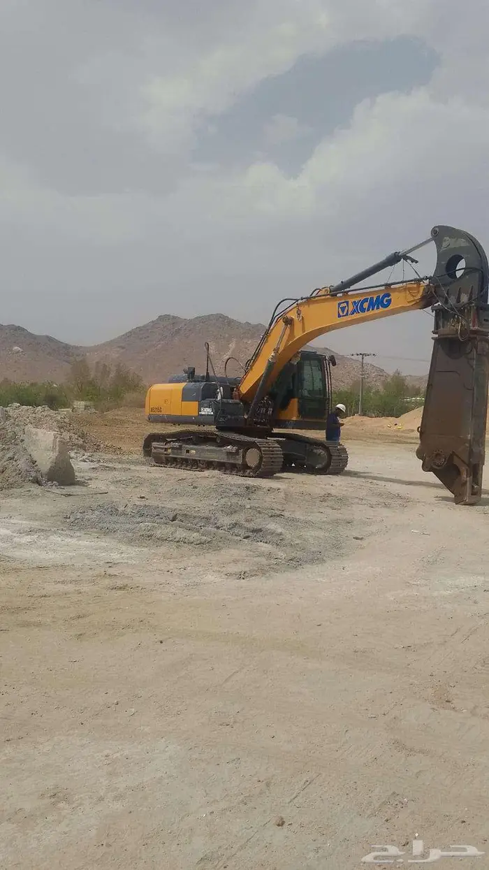 بوكلين مقص وكماشة للإيجار 0