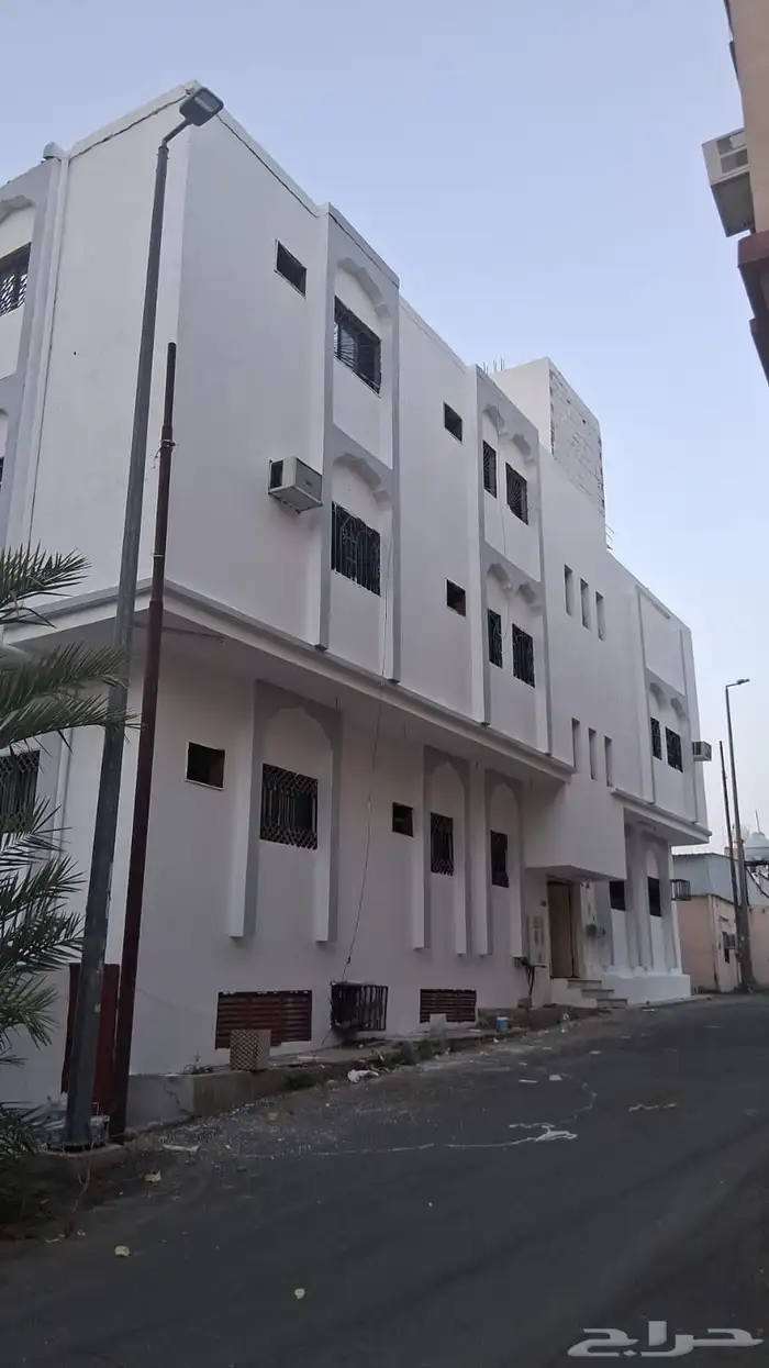 للبيع عمارة في عوده بالطايف 0