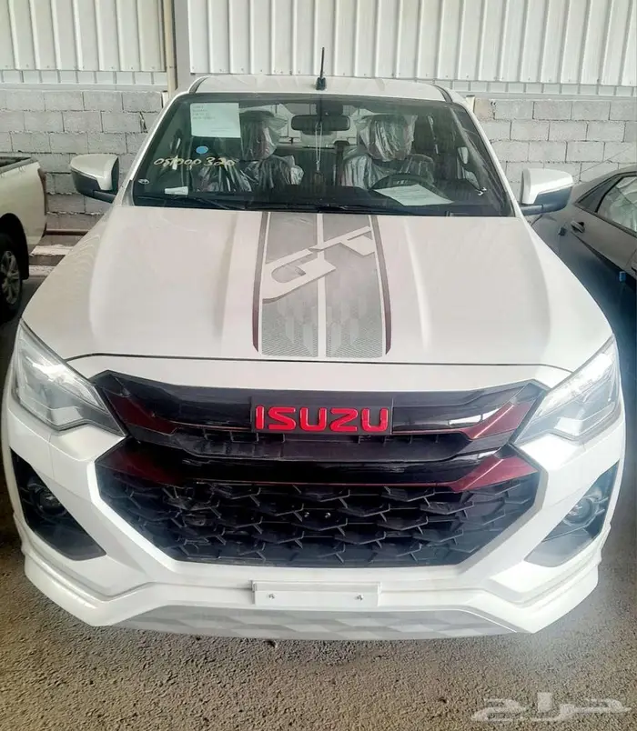 ايسوزو غمارتين GT موديل 2025 31
