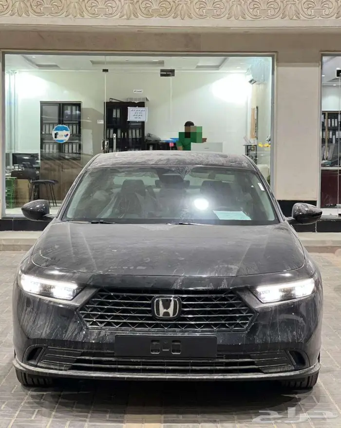 هوندا اكورد LX نص فل 2025 وستاندر 4
