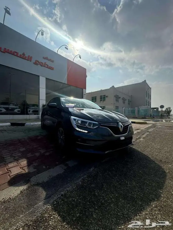 رينو ميغان نص فل 2024 بالنقد والتقسيط 1